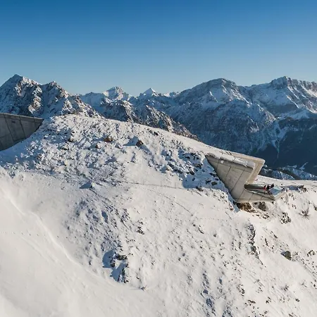 Hotel Dolomitenhof