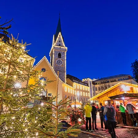 Dolomitenhof Hotel 2*